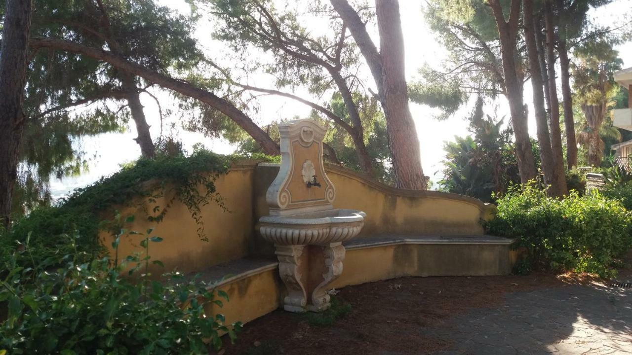 Villa Gianni Палермо Экстерьер фото